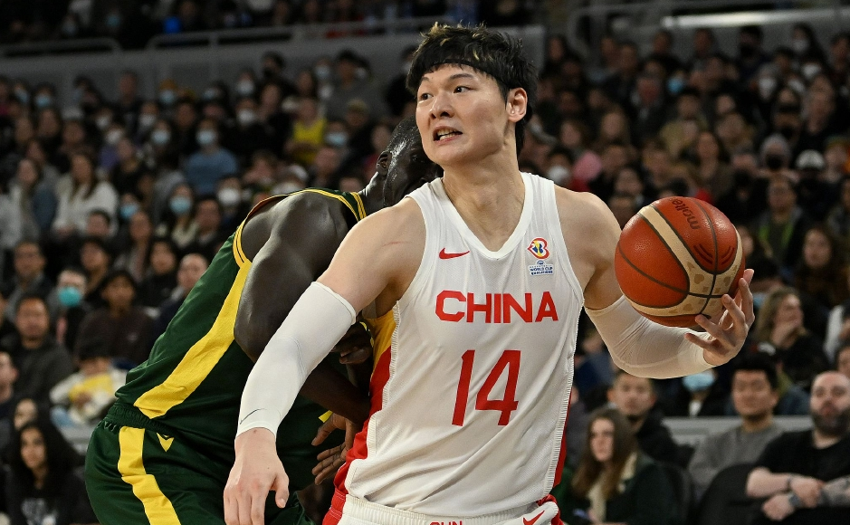 包含瑞士男篮力克拉脱维亚取得亚洲杯季军的词条