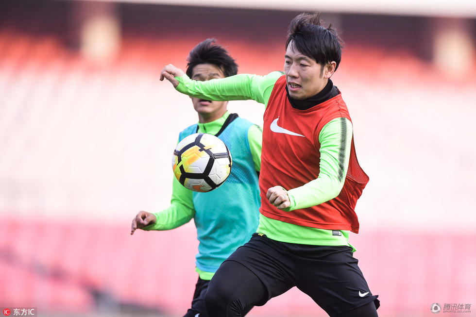 上海申鑫球员伤愈复出,共同备战下一场比赛的简单介绍 上海申鑫球员伤愈复出,共同备战下一场比赛的简单介绍