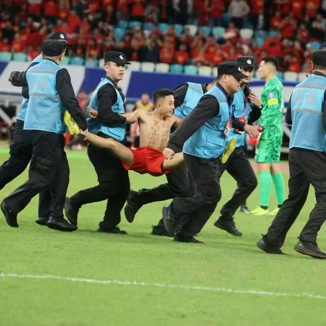 高水平的比赛为球迷们呈现出无限精彩