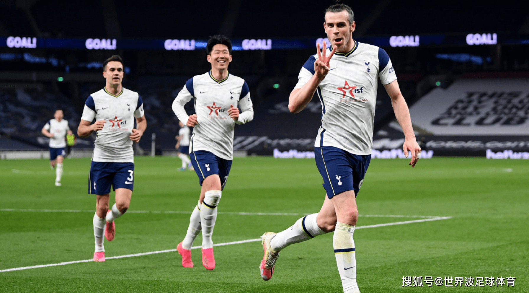 热刺球星领衔英超赛季最佳阵容，成为焦点