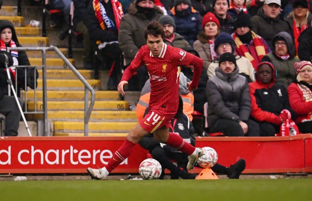 包含利物浦绝杀马赛，阿尔瓦雷斯状态火热的词条