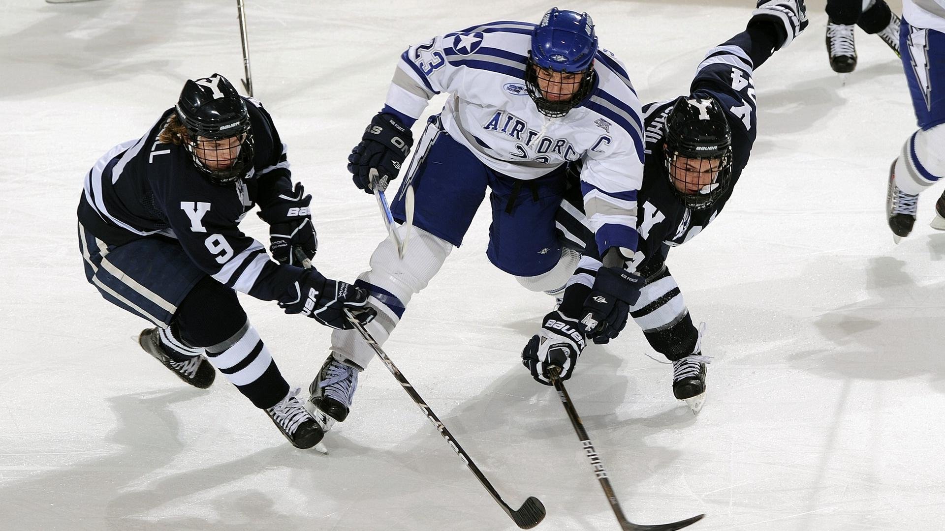 F1街道赛之夜，拉亚无可争议的全场最佳，一场技术与勇气的完美交响