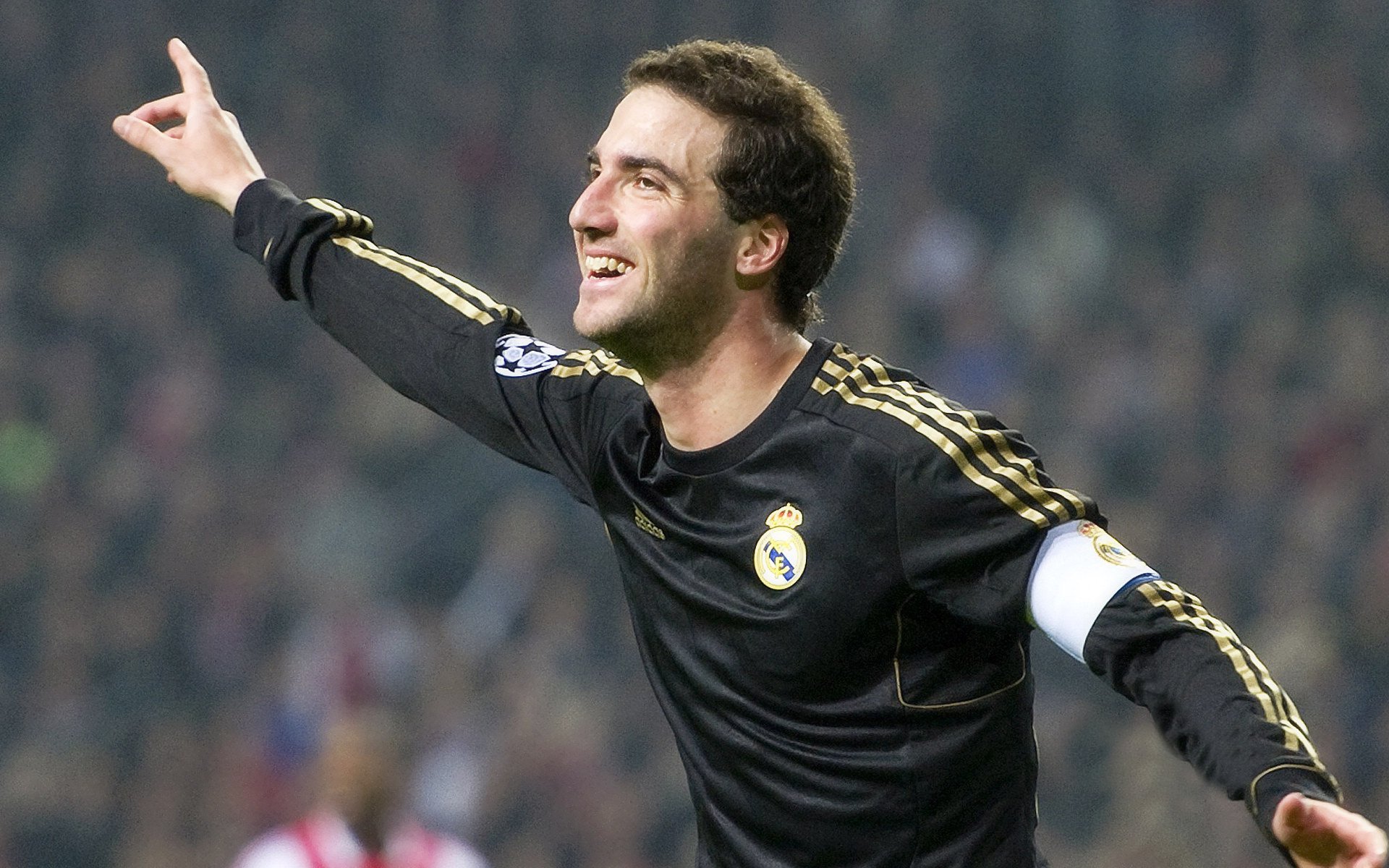 逆转之夜，欧冠半决赛的战术博弈与爵士末节风暴的启示